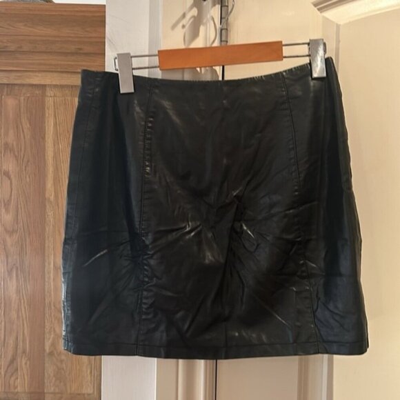 FREE PEOPLE Oh Snap Vegan Leather Miniskirt 8 - Picture 8 of 12